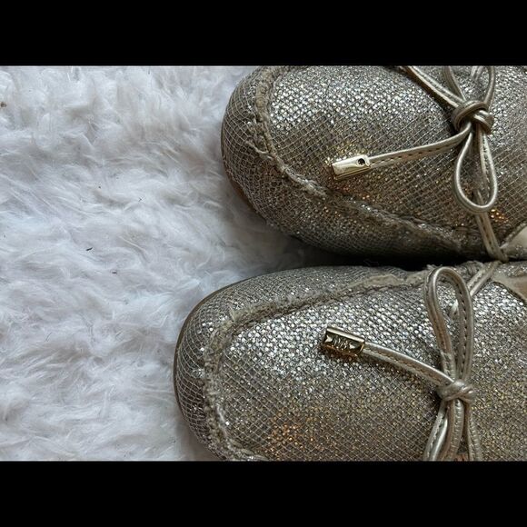 Michael Kors Sutton glitter champagne dyed pieced shearling Moccasins si… - Picture 8 of 12